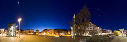 360 Grad Panorama am Marienplatz in Stuttgart. Rechts im Bild ist die Zahnradbahn zu sehen