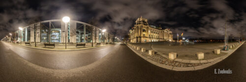 Berlin Amplitude - 360 Grad Fotografie zwischen dem Reichstag und dem Paul Löbe Haus in Berlin bei Nacht